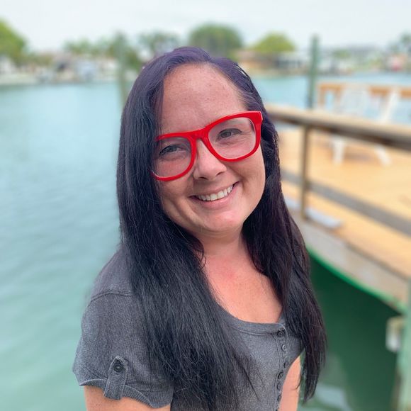 Meet your Posher, Brandi - Picture 1 of 1